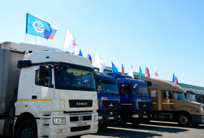 Пять автомобилей помощи отправлены из Самары в Снежное (ДНР)